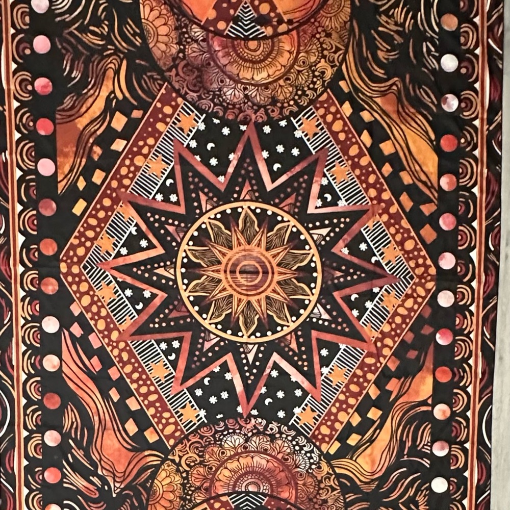 Aesthetic Detailed Sun and patterns